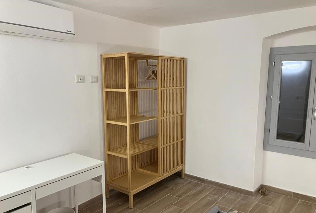 カステルサルド Residenza Nel Borgo L'Appusentu Bed & Breakfast エクステリア 写真