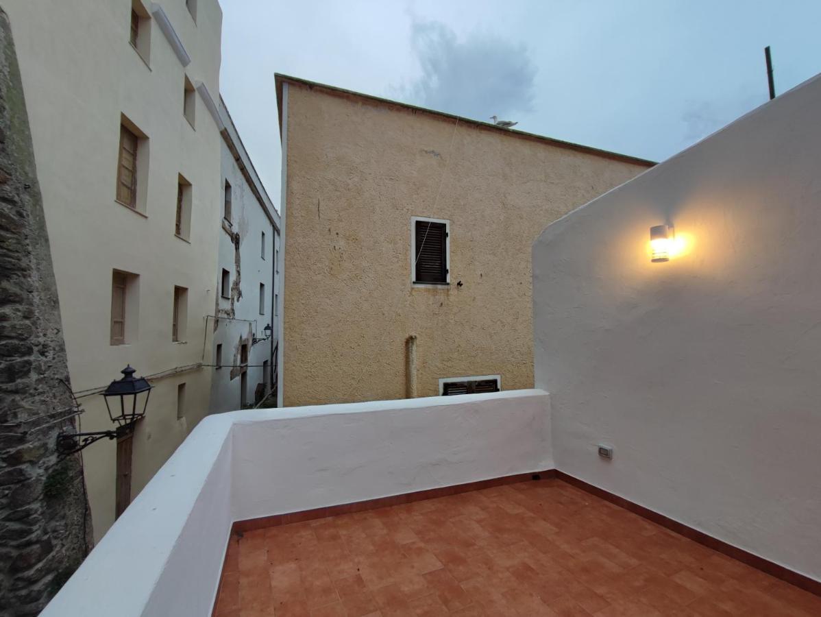 カステルサルド Residenza Nel Borgo L'Appusentu Bed & Breakfast エクステリア 写真