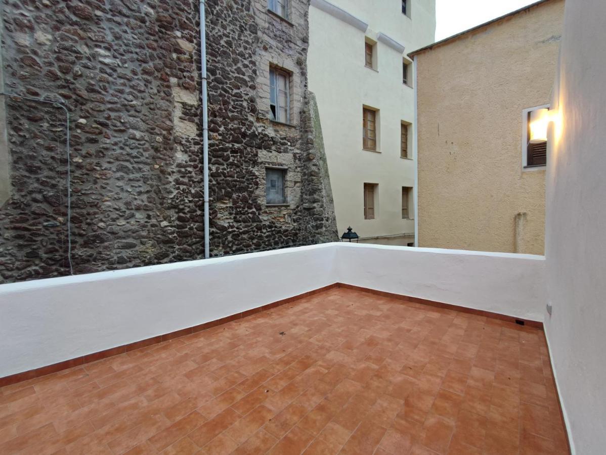 カステルサルド Residenza Nel Borgo L'Appusentu Bed & Breakfast エクステリア 写真