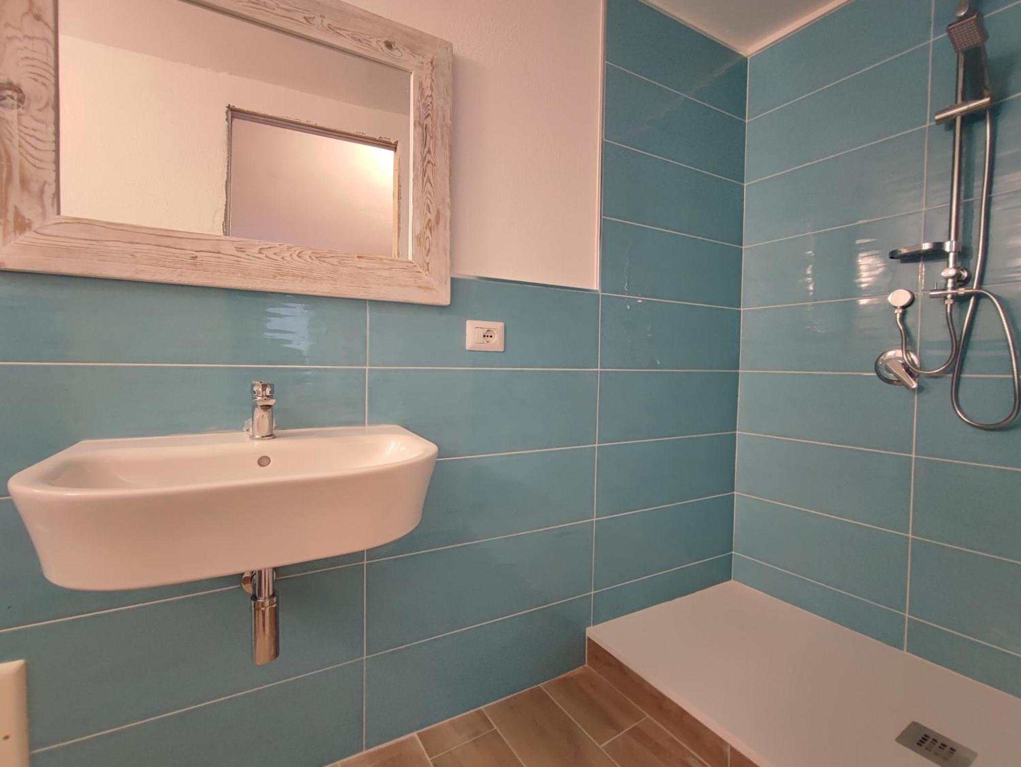 カステルサルド Residenza Nel Borgo L'Appusentu Bed & Breakfast エクステリア 写真