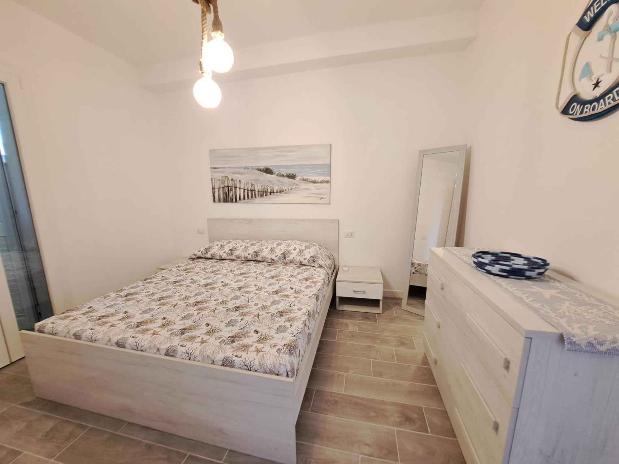 カステルサルド Residenza Nel Borgo L'Appusentu Bed & Breakfast エクステリア 写真